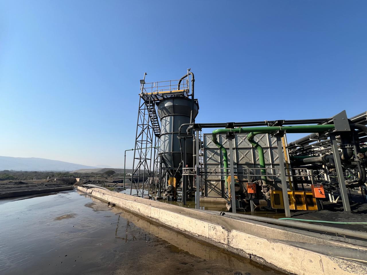 Bulk Videx water storage tanks installed on a mining site in Sub-Saharan Africa
