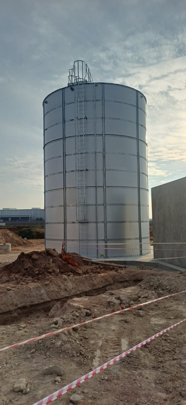 Mining water storage solution